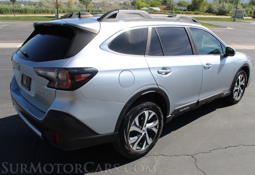 2021 Subaru Outback Limited - Image 9