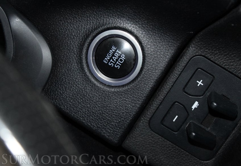2022 Toyota Tundra 4x4 SR5 - Image 32