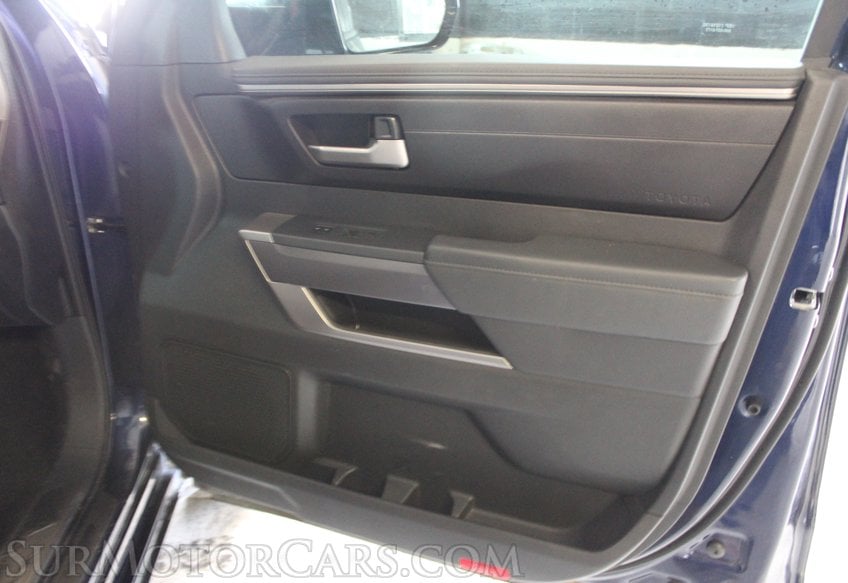 2022 Toyota Tundra 4x4 SR5 - Image 52