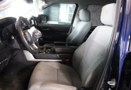 2022 Toyota Tundra 4x4 SR5 - Image 45