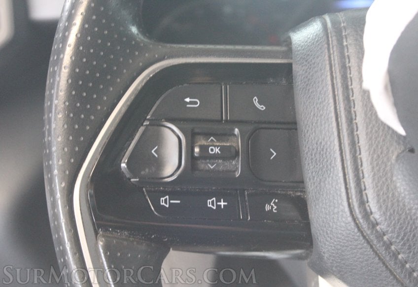 2022 Toyota Tundra 4x4 SR5 - Image 28