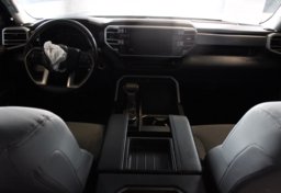 2022 Toyota Tundra 4x4 SR5 - Image 44