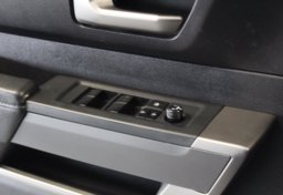 2022 Toyota Tundra 4x4 SR5 - Image 53
