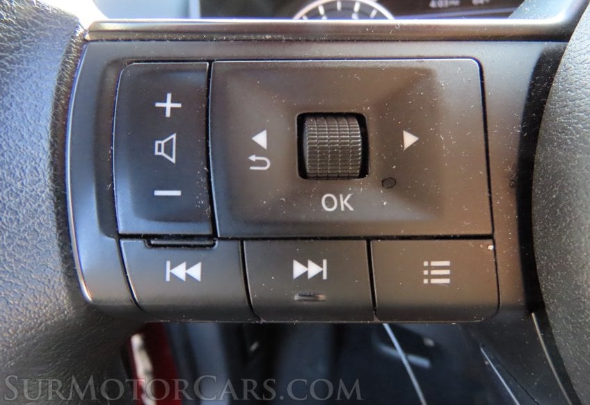 2024 Nissan Rogue SV - Image 24