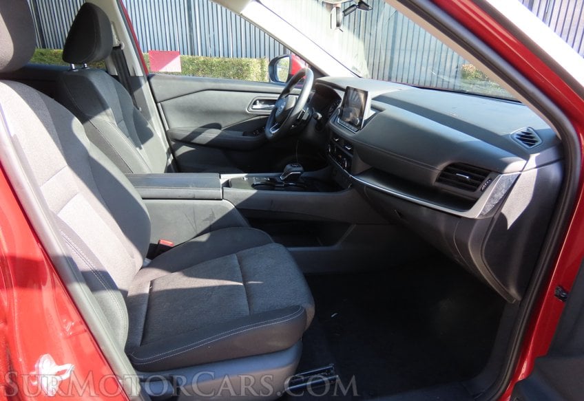 2024 Nissan Rogue SV - Image 48