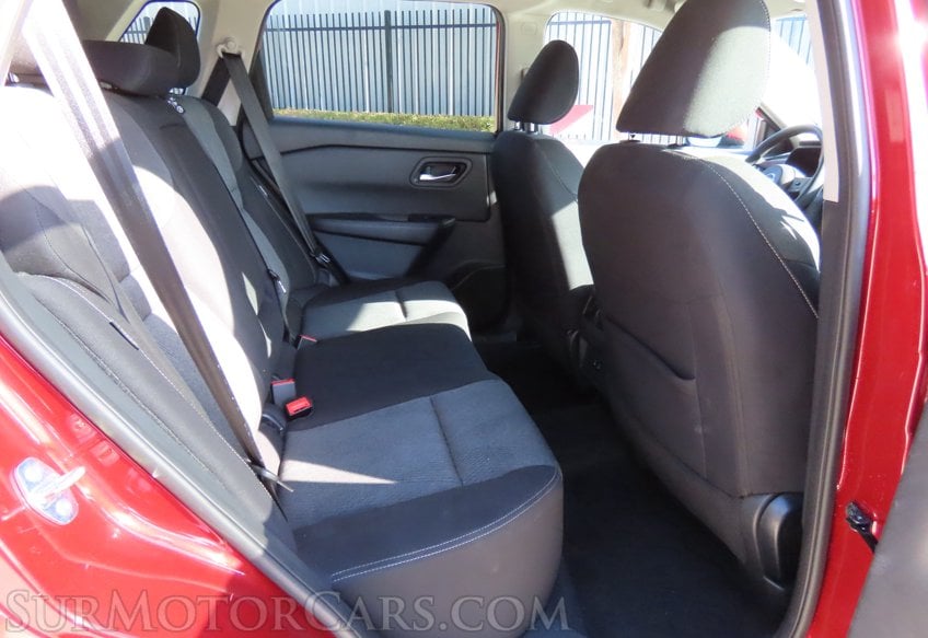 2024 Nissan Rogue SV - Image 52