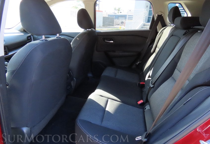 2024 Nissan Rogue SV - Image 42