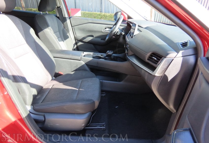 2024 Nissan Rogue SV - Image 49