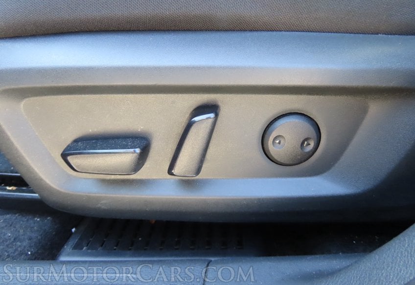 2024 Nissan Rogue SV - Image 31