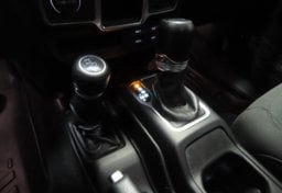 2018 Jeep Wrangler Sport - Image 16