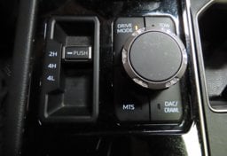 2025 Toyota Tundra Limited - Image 50