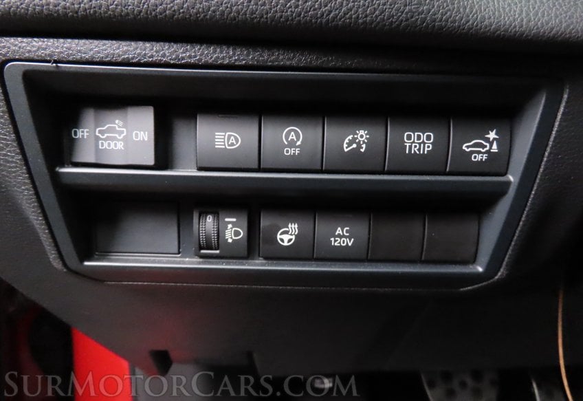 2025 Toyota Tundra Limited - Image 31