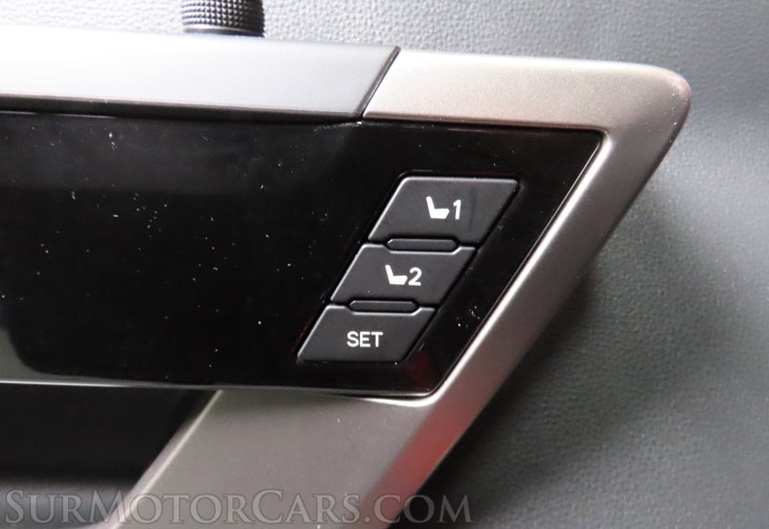 2025 Toyota Tundra Limited - Image 33