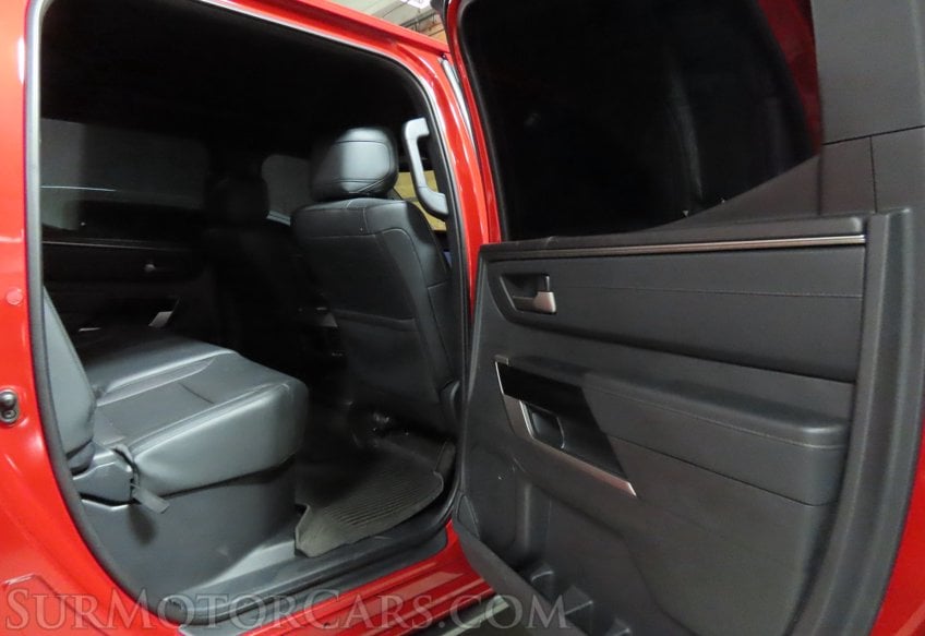 2025 Toyota Tundra Limited - Image 30