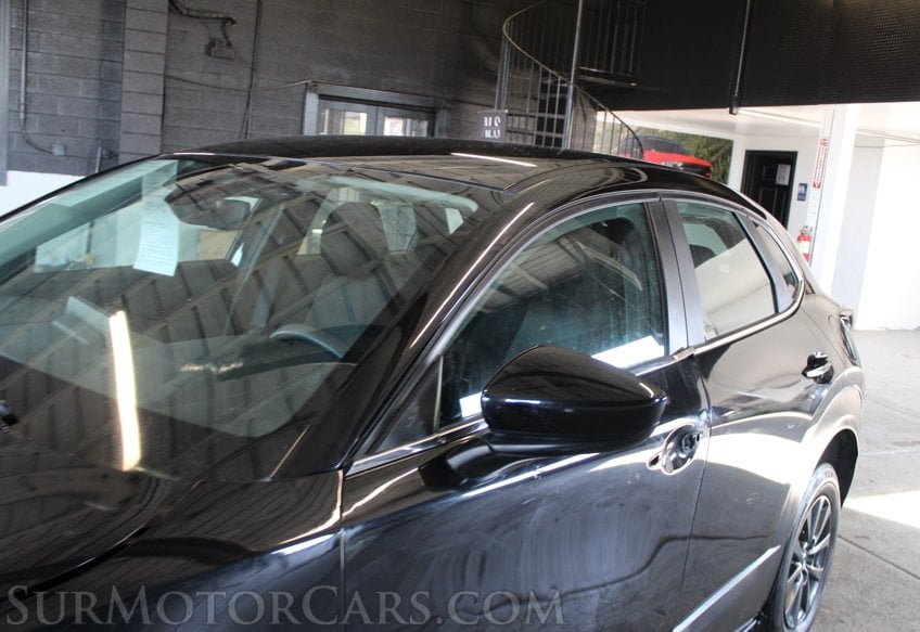2023 Mazda CX-30 AWD - Image 14
