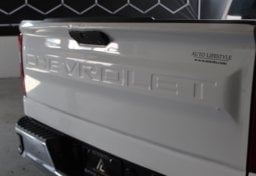2021 Chevrolet Silverado 1500 - Image 36