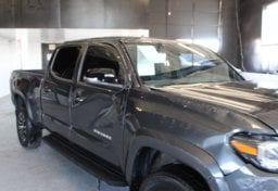 2023 Toyota Tacoma TRD Sport - Image 13