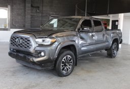 2023 Toyota Tacoma TRD Sport - Image 2