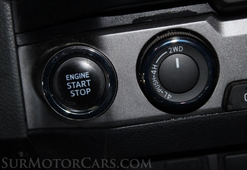 2023 Toyota Tacoma TRD Sport - Image 36