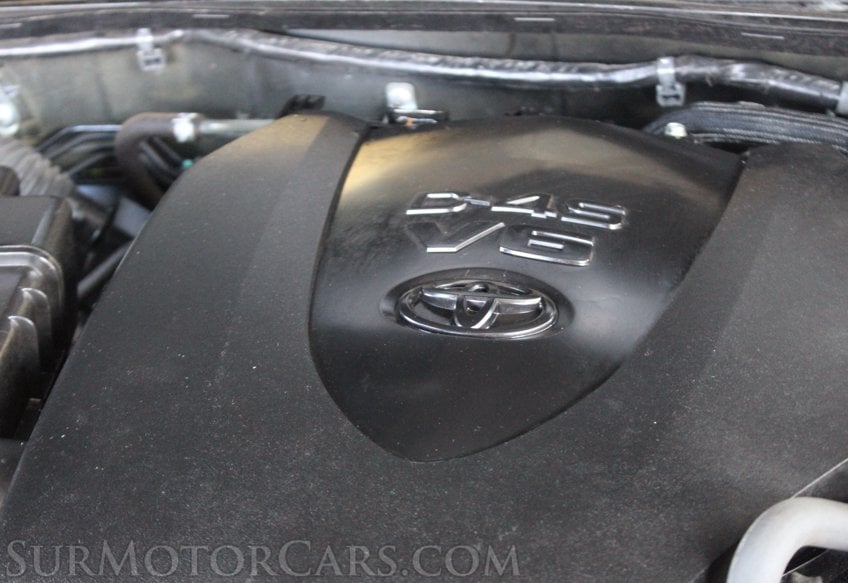 2023 Toyota Tacoma TRD Sport - Image 23