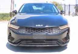 2023 Kia K5 LXS - Image 12