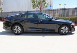 2023 Kia K5 LXS - Image 6