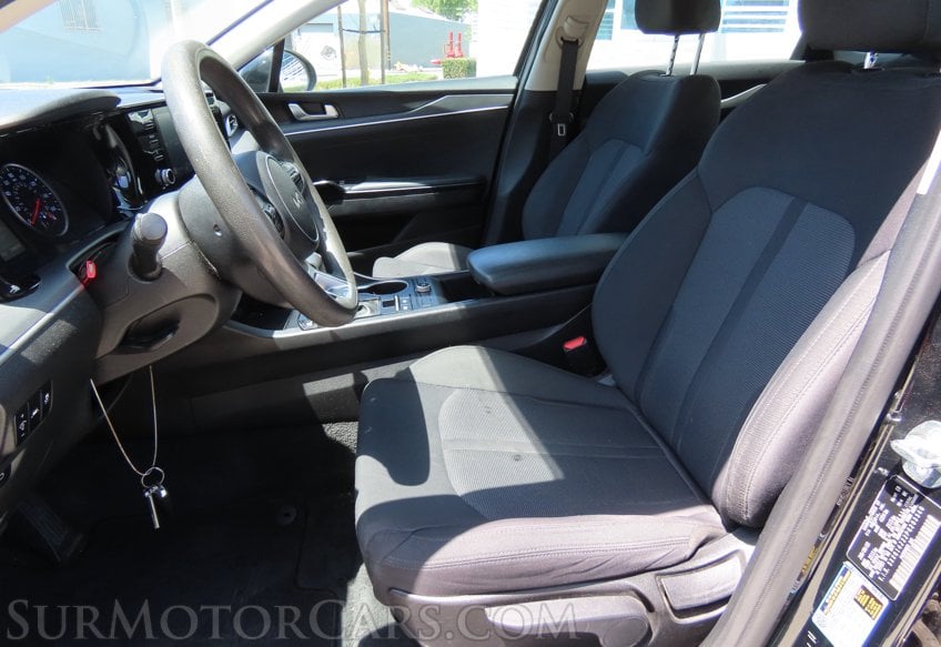 2023 Kia K5 LXS - Image 40