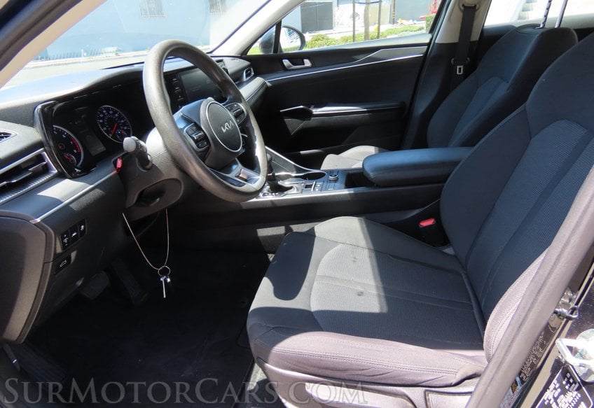 2023 Kia K5 LXS - Image 39