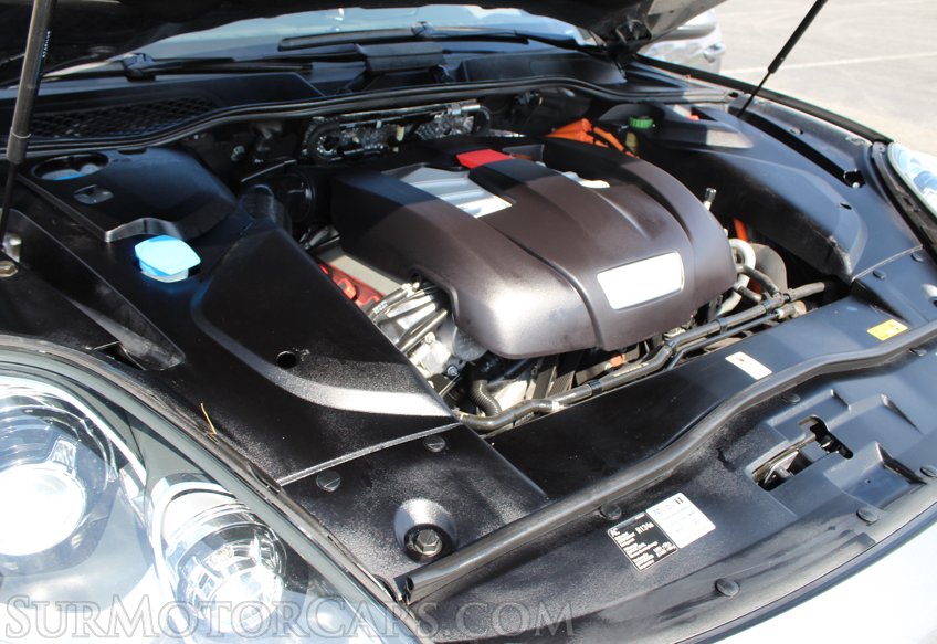 2015 Porsche Cayenne S E-Hybrid - Image 77