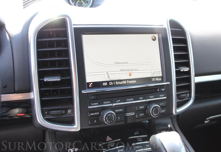 2015 Porsche Cayenne S E-Hybrid - Image 58