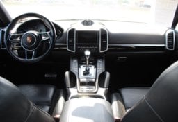 2015 Porsche Cayenne S E-Hybrid - Image 65