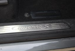 2015 Porsche Cayenne S E-Hybrid - Image 75