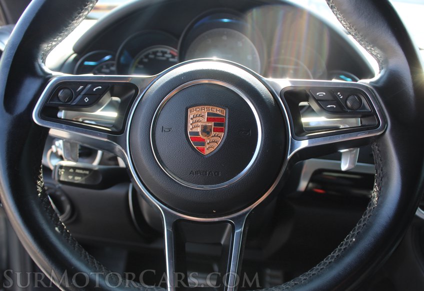 2015 Porsche Cayenne S E-Hybrid - Image 46