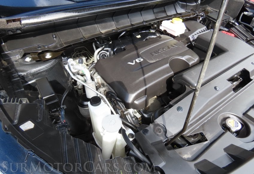 2022 Nissan Pathfinder SL - Image 40
