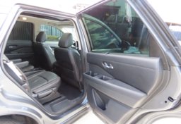 2022 Nissan Pathfinder SL - Image 53