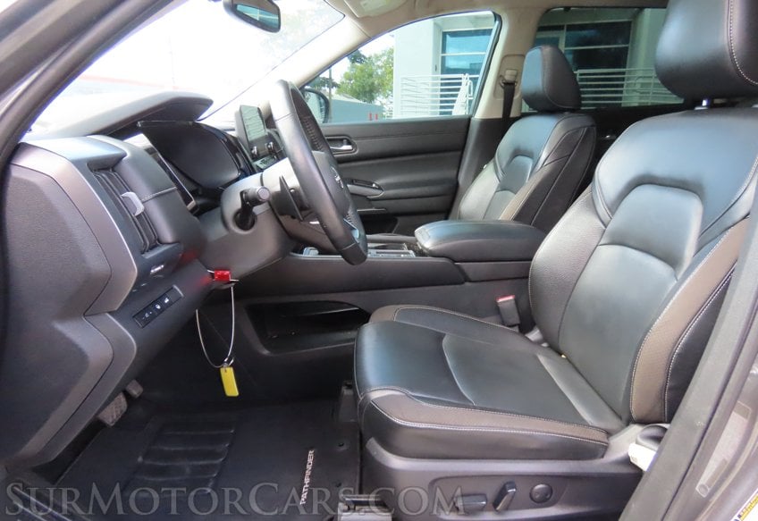 2022 Nissan Pathfinder SL - Image 34