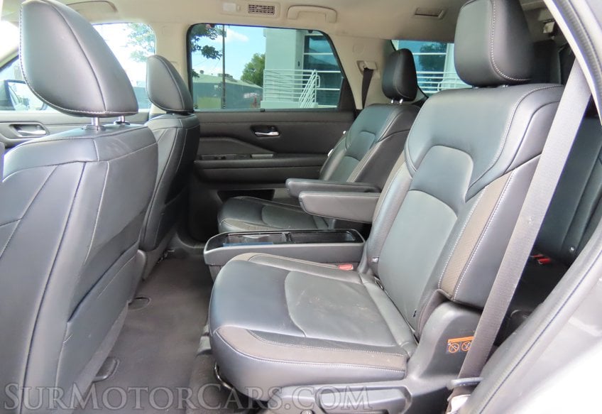 2022 Nissan Pathfinder SL - Image 44