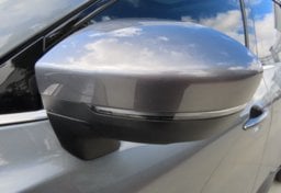 2022 Nissan Pathfinder SL - Image 33