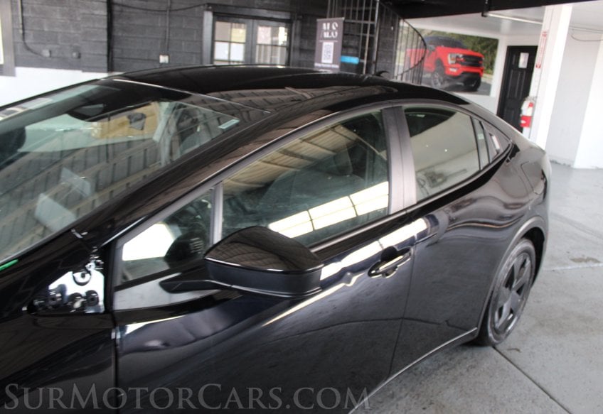 2026 Toyota Prius - Image 17