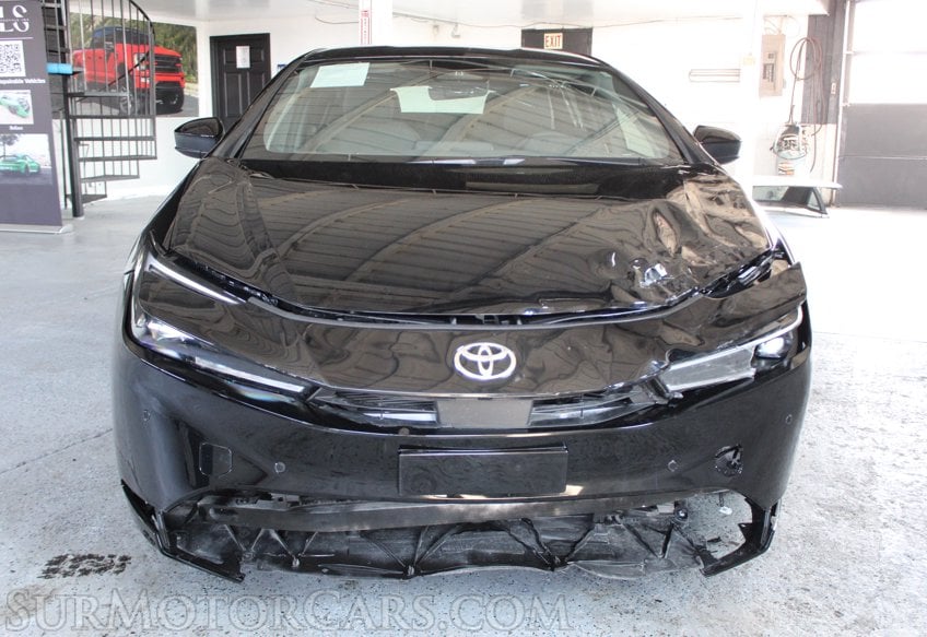2026 Toyota Prius - Image 12