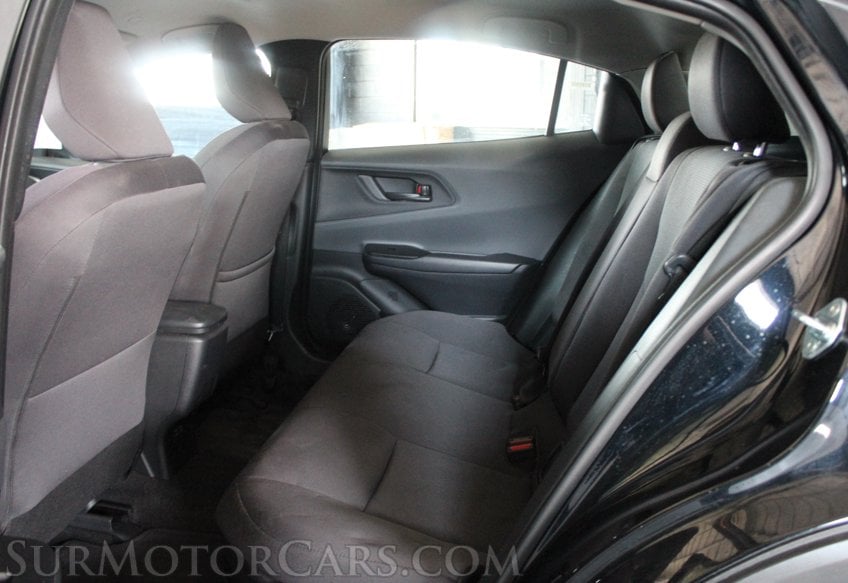 2026 Toyota Prius - Image 32