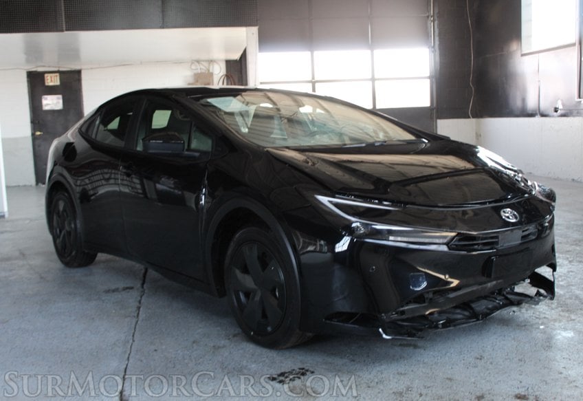 2026 Toyota Prius - Image 3