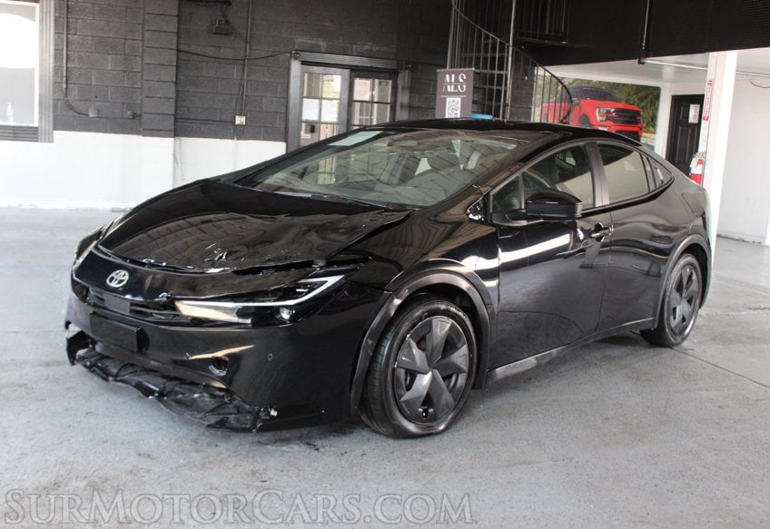 2026 Toyota Prius - Image 2