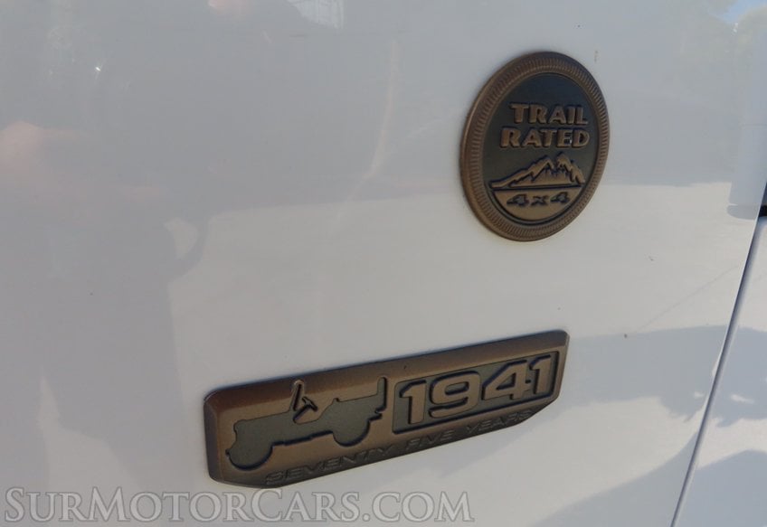 2016 Jeep Wrangler - Image 34