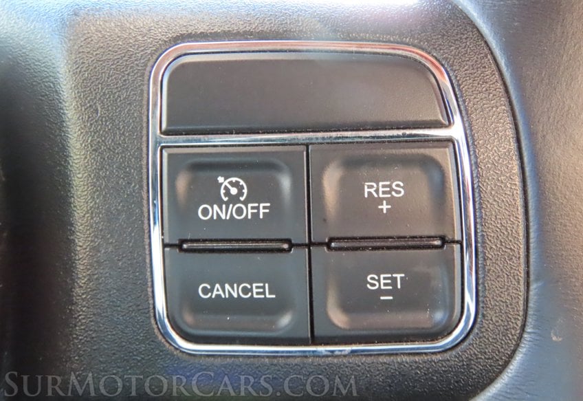 2016 Jeep Wrangler - Image 14