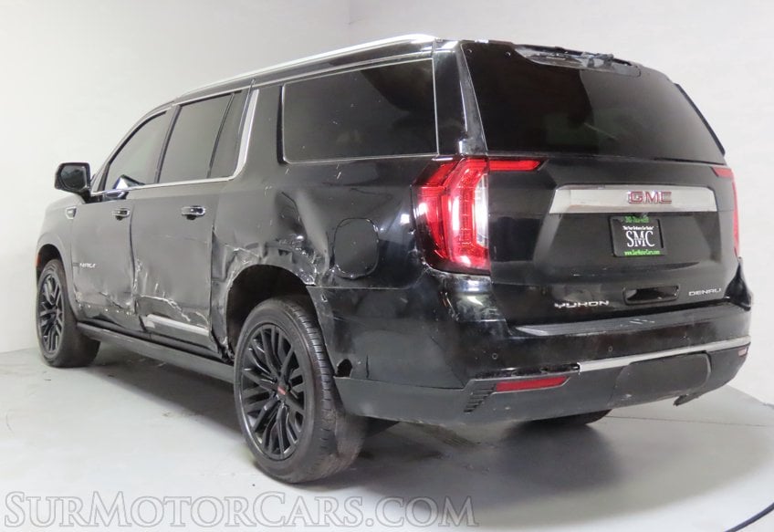 2023 GMC Yukon XL Denali - Image 7