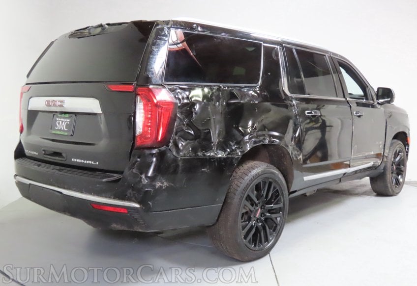 2023 GMC Yukon XL Denali - Image 10