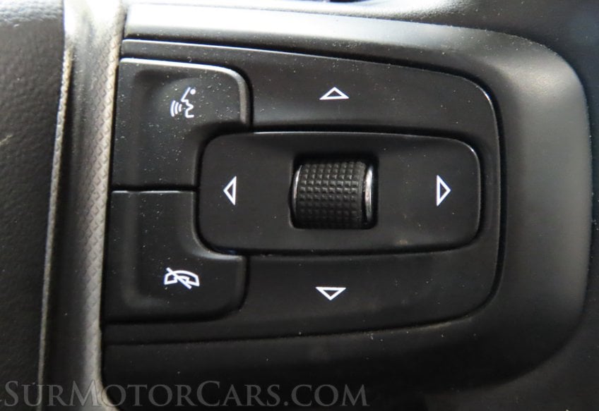 2023 GMC Yukon XL Denali - Image 38