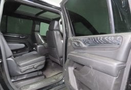 2023 GMC Yukon XL Denali - Image 26