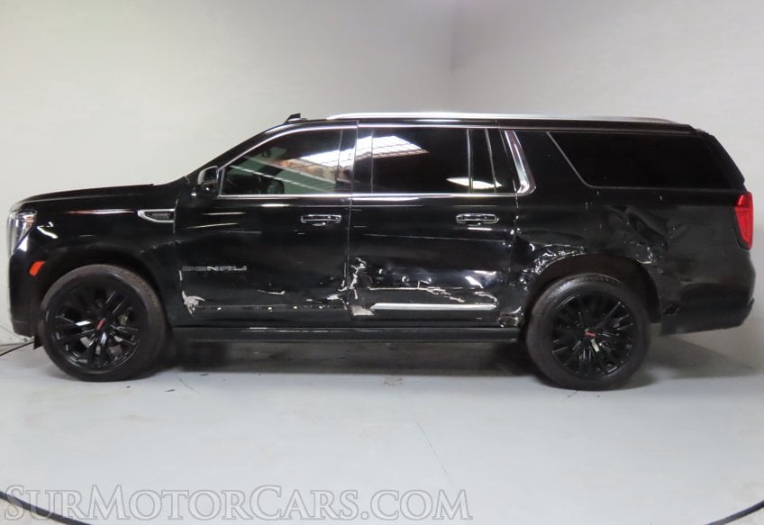 2023 GMC Yukon XL Denali - Image 5